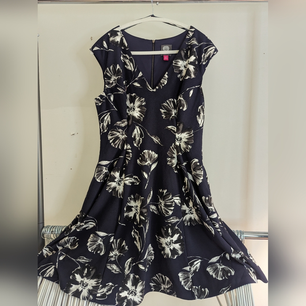 Vince Camuto Dress